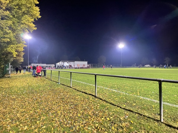 Sportplatz Glauberger Weg - Altenstadt/Hessen-Heegheim