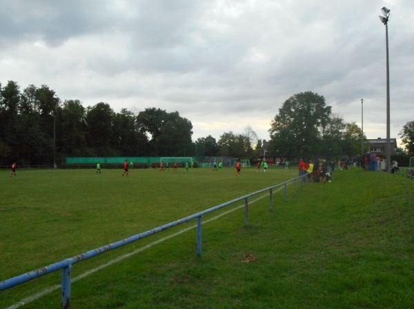 Vautenbruchstadion Nebenplatz - Karlsruhe-Rüppurr