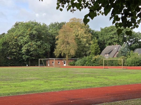Sportplatz Henning-von-Tresckow-Kaserne - Oldenburg (Oldenburg)-Kreyenbrück
