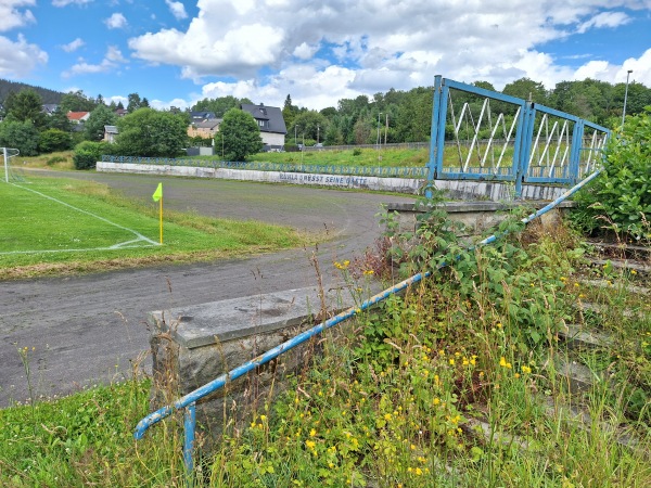 Stadion Mittelwiese - Ruhla