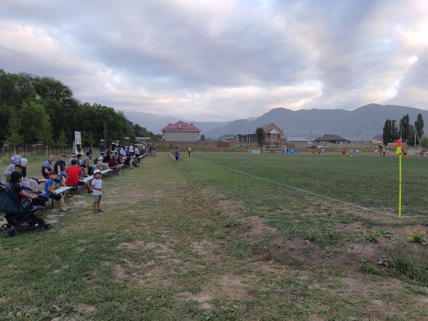 Futbol'nyy Stadion Besh-Kungoy - Besh-Kungoy