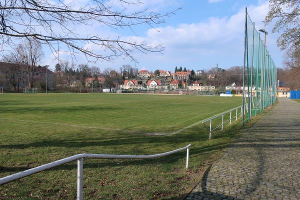 Sportplatz Aachener Straße - Dresden-Trachenberge