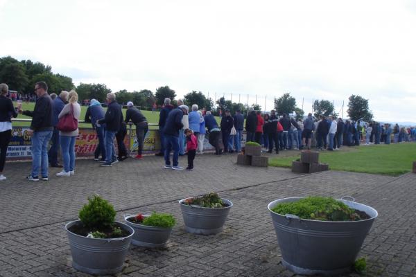 Sportanlage Am Eichholz - Waldeck-Sachsenhausen