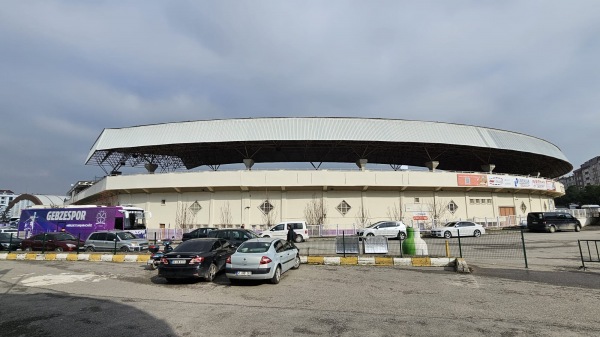 Alaettin Kurt Stadyumu - Gebze