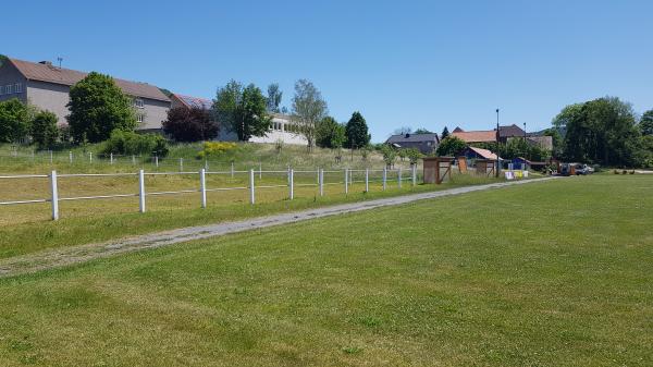 Sportplatz Bürgelsche Straße - Golmsdorf