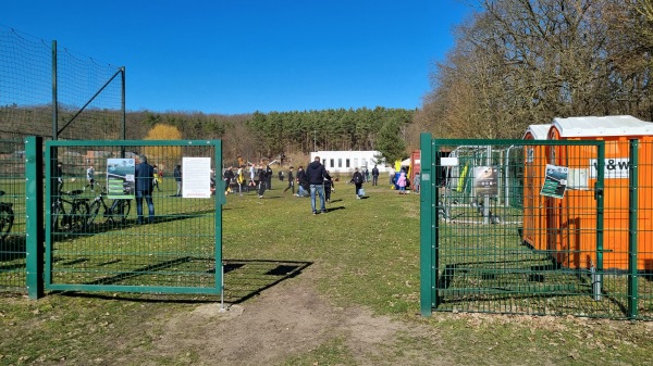 Sportplatz Am Kirchberg - Potsdam-Neu Fahrland
