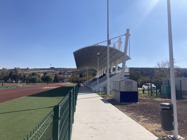 MicroEstadio Bicentenario  - Santa Rosa Jáuregui 