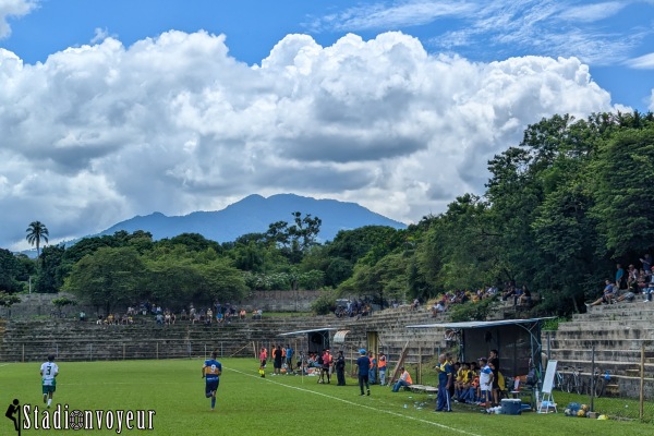 Estadio Once Lobos - Chalchuapa