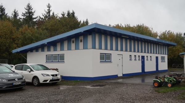 Sportplatz auf dem Quintinsberg - Karbach/Hunsrück