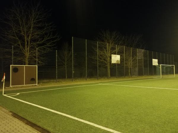 Sportanlage Teterower Ring Platz 2 - Berlin-Hellersdorf