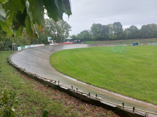 Radrennbahn Marienbergstraße - Nürnberg-Ziegelstein