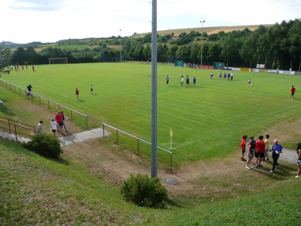 Sportplatz auf Deslochs Höhen - Desloch