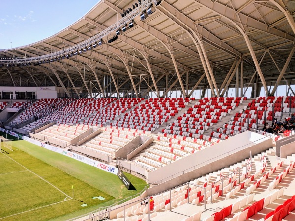 Yeni Karaman Stadyumu - Karaman