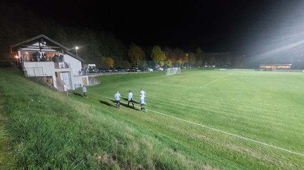 Sportplatz Deisterwald - Üttfeld-Bahnhof Üttfeld