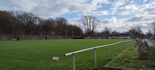 Bezirkssportanlage am Limmerbrunnen - Hannover-Limmer