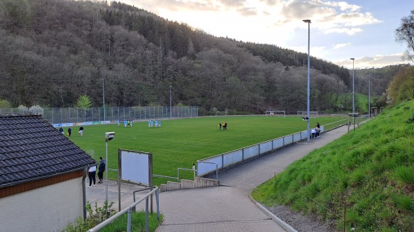 Sportplatz Waxweiler - Waxweiler