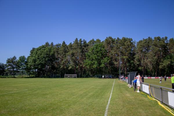 Sportanlage Am Kühberg Platz 2 - Heroldsbach-Oesdorf