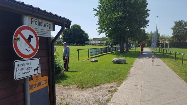 Gemeinde- und Sportzentrum Juliankadamm - Heiligenstedten