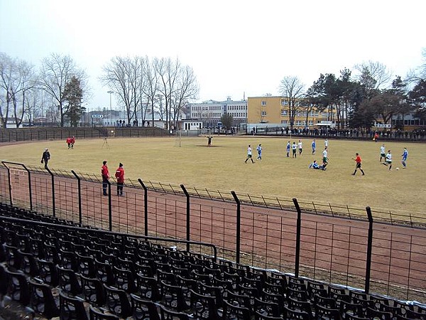 Stadion der Hüttenwerker auf den Sportanlagen Waldstraße - Eisenhüttenstadt