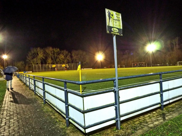 Sportplatz an der Gemeinschaftshalle 2 - Lippetal-Oestinghausen