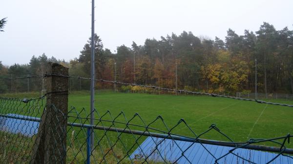 Waldstadion Nebenplatz - Neukloster