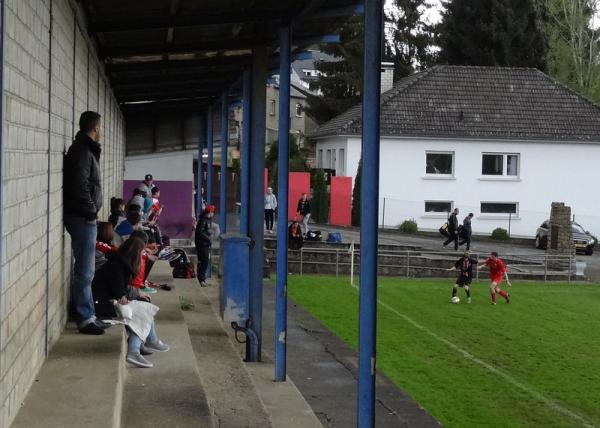 Terrain de football Am Doihl - Rodange