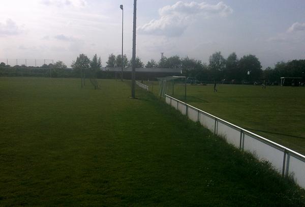 Sportplatz Hohenaspe B - Hohenaspe