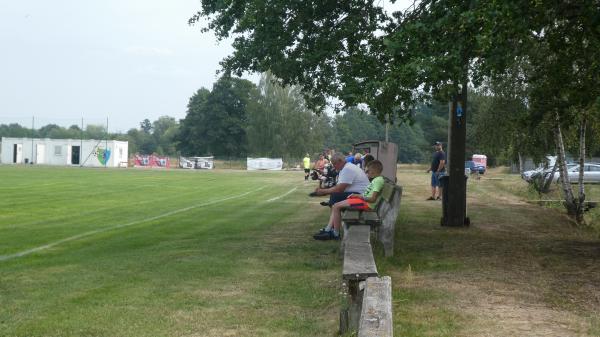 Boisko w Mierkowie - Mierków