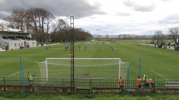 Futbalový štadión Častkovce - Častkovce