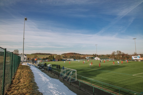 Arena am Freibad - Hartmannsdorf bei Kirchberg