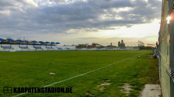 Stadionul Central Tunari - Tunari