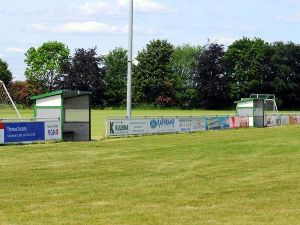 Sportanlage Clueser Straße - Syke-Heiligenfelde