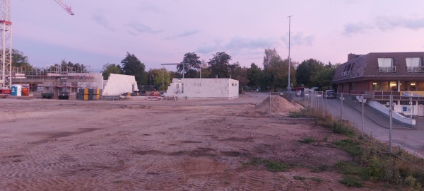 Sportzentrum Adendorf D-Platz - Adendorf