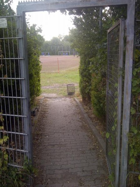 Sportanlage Vogelhüttendeich Platz 2 - Hamburg-Wilhelmsburg