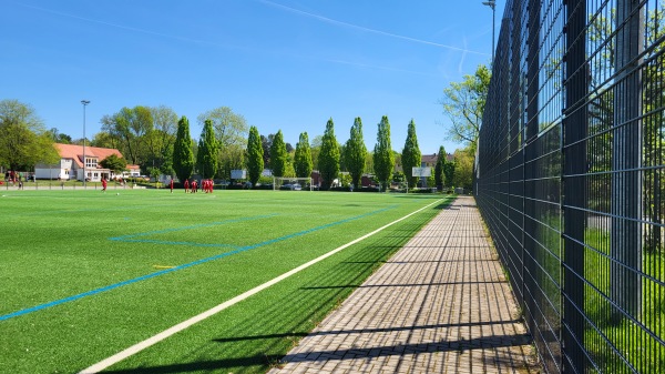 Bezirkssportanlage Heinrich-Becker-Straße Platz 2 - Frankfurt/Main-Nieder-Eschbach