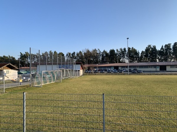 Sportpark Am Weinberg Platz 3 - Neudrossenfeld