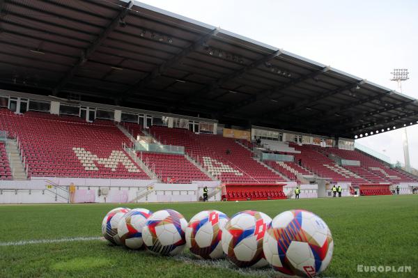 Bruchwegstadion auf dem WOLFGANG FRANK CAMPUS - Mainz