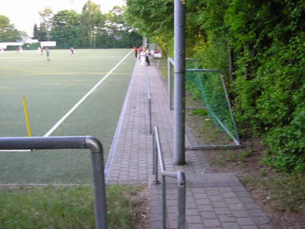 Reinhart von Hymmen-Sportanlage Platz 2 - Erkrath-Unterfeldhaus