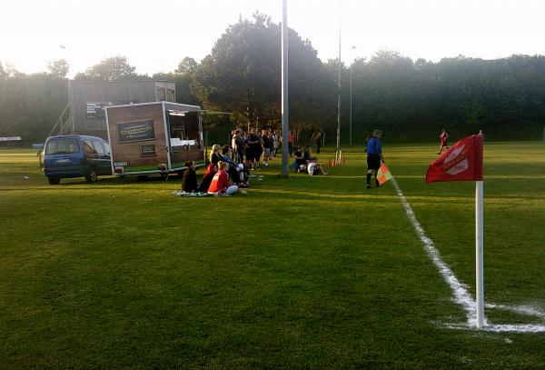 Sportanlage Am Bahndamm B-Platz - Tensfeld