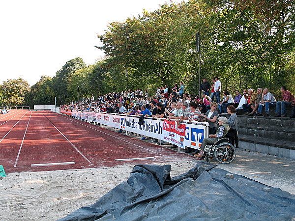 Apollinaris-Stadion - Bad Neuenahr-Ahrweiler