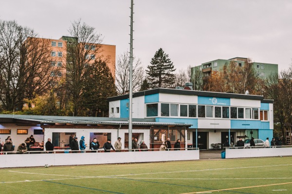 Buckenberg-Stadion Nebenplatz - Pforzheim-Buckenberg