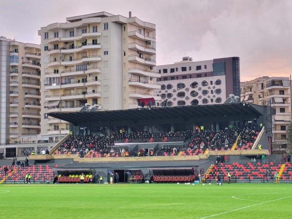 Stadiumi Flamurtari - Vlorë