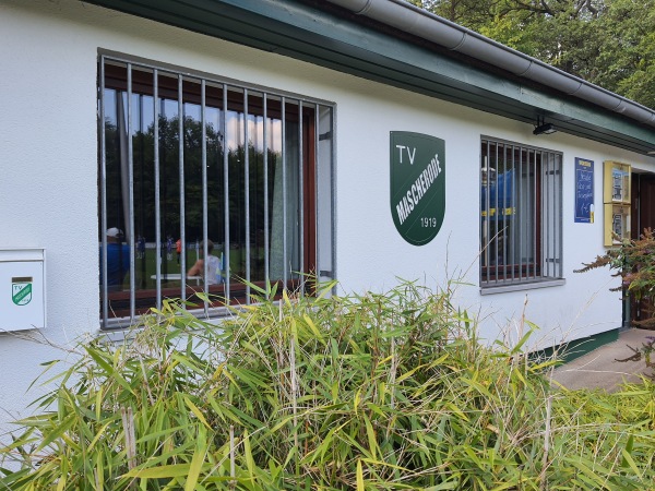 Sportanlage Salzdahlumer Straße - Braunschweig-Mascherode
