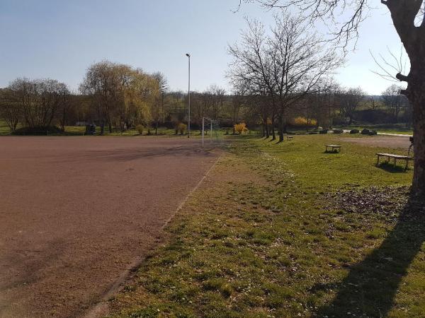 Sportplatz Salzböden - Lollar-Salzböden
