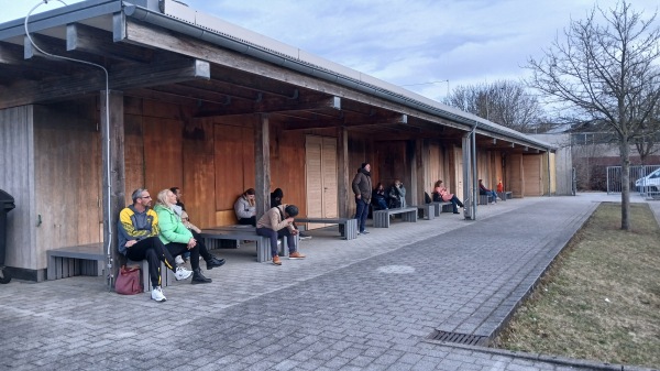 Sportplatz Oschatzer Ring - Berlin-Hellersdorf