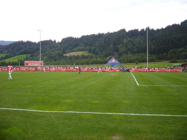 Sportzentrum Flachau Nebenplatz - Flachau