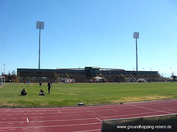 Estadio Municipal de La Pintana - Santiago de Chile, Región Metropolitana