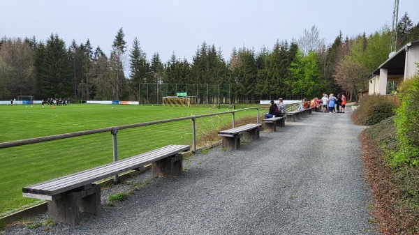 Sportanlage Am Reussenberg - Helmbrechts-Wüstenselbitz