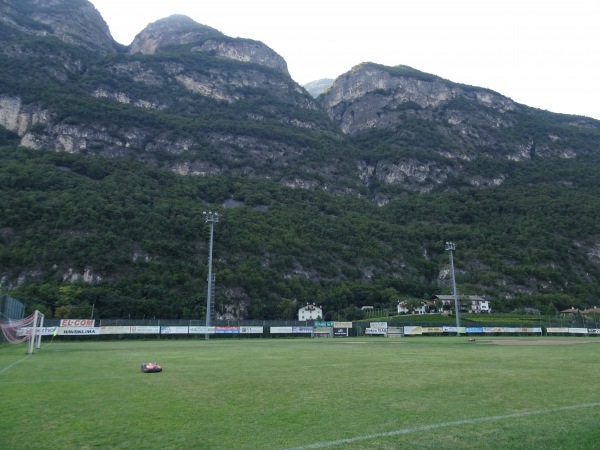 Sportplatz Margreid - Margreid an der Weinstraße (Magrè sulla Strada del Vino)