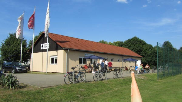 Sportplatz Louisenthal - Magdeburg-Pechau